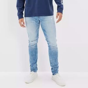 AE AirFlex+ Distressed Athletic Skinny Jean